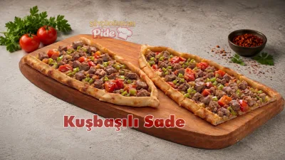 Sıcak ve çıtır Buçuk Kuşbaşılı Sade pide