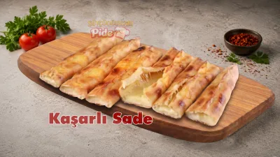 Buçuk kaşarlı sade pide, bol peynirli ve sıcak